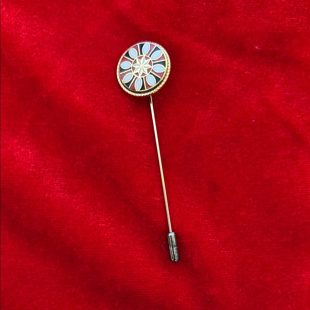 Vintage Enamel Pin with Geometric Design